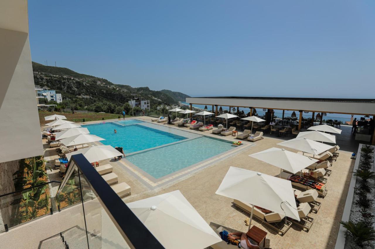 Black Diamond Hotel Dhermi Exterior photo